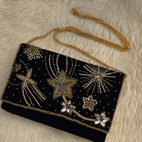Handbags - Elegant Black and Gold Evening Clutch